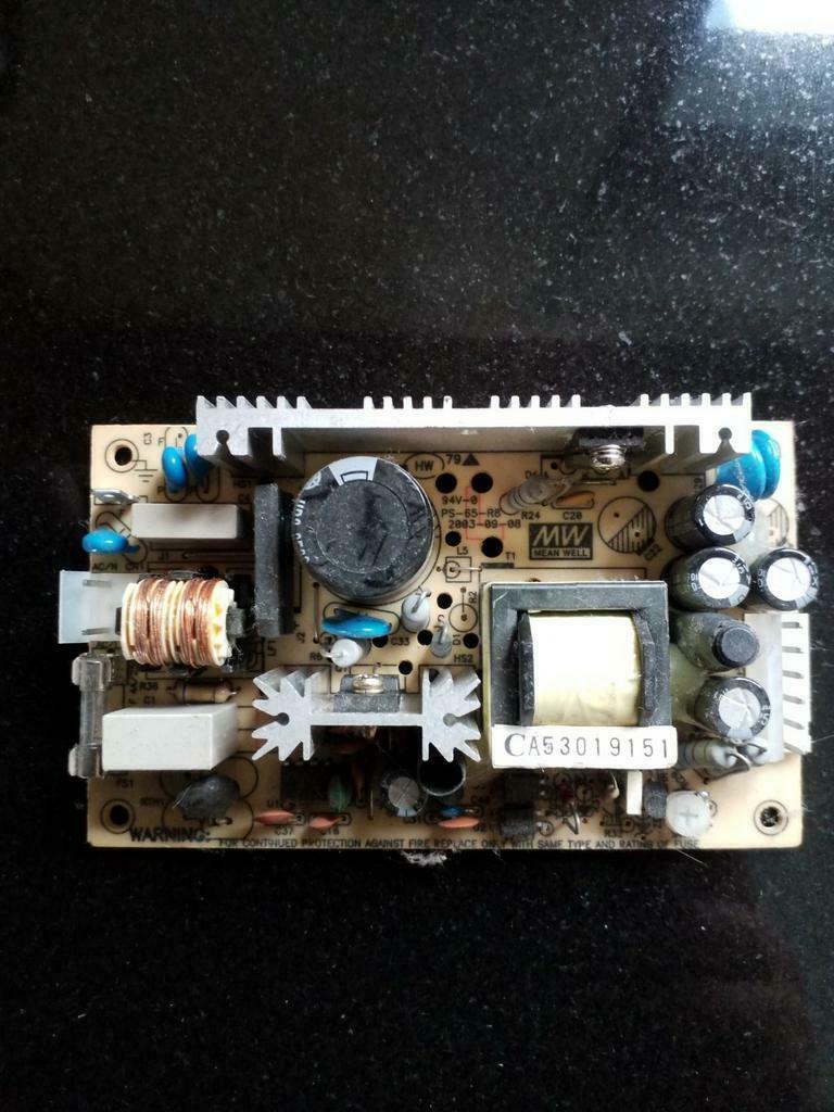 Alimentation 12 vdc Meanwell PS-65-R8, Enlèvement ou Envoi, Neuf