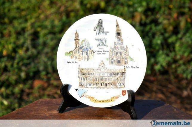 assiette decorative porcelaine edifice valencienne, Antiquités & Art