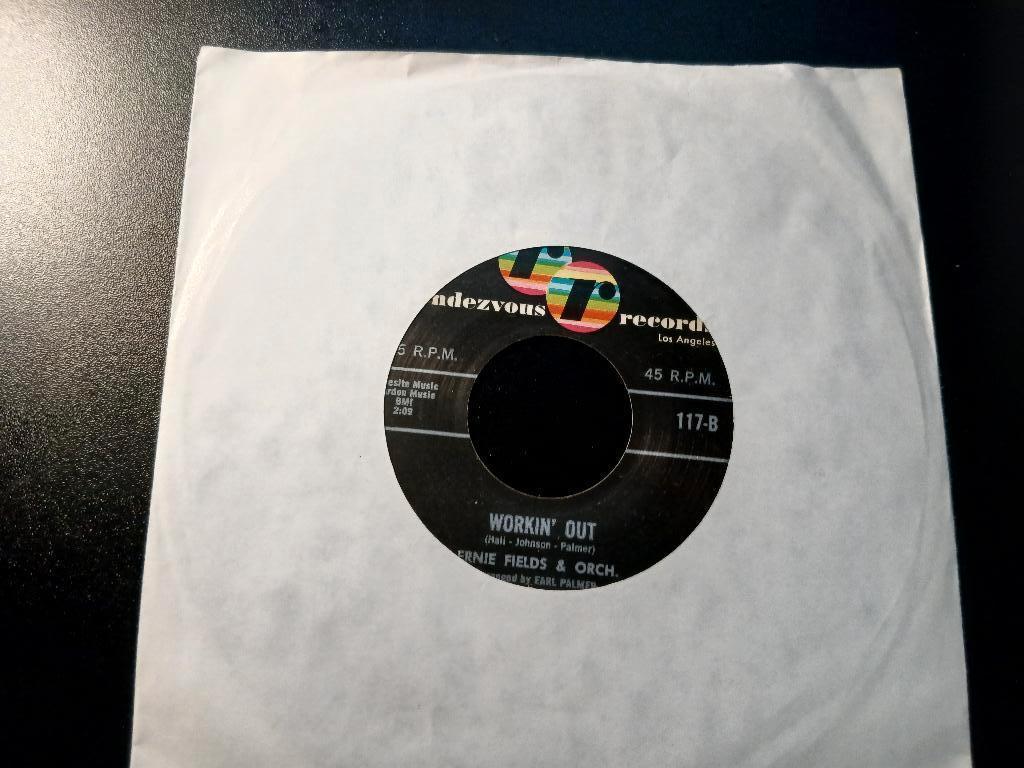 Ernie Fields & Orchestra ‎–  Workin' Out ' 7 Popcorn, Cd's en Dvd's, Vinyl Singles, Zo goed als nieuw, Single, Jazz en Blues, 7 inch
