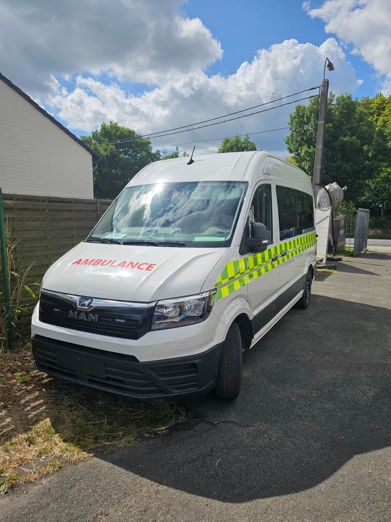 Ambulance A2 MAN TGE 3.140 AUT *DEMO* 2025 10 km, Offres d'emploi, Emplois | Chauffeurs