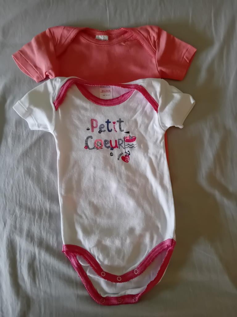 2 rompers (wit en zalmroze) - maat 80, Kinderen en Baby's, Nacht- of Onderkleding, Meisje, Ophalen of Verzenden, Zo goed als nieuw