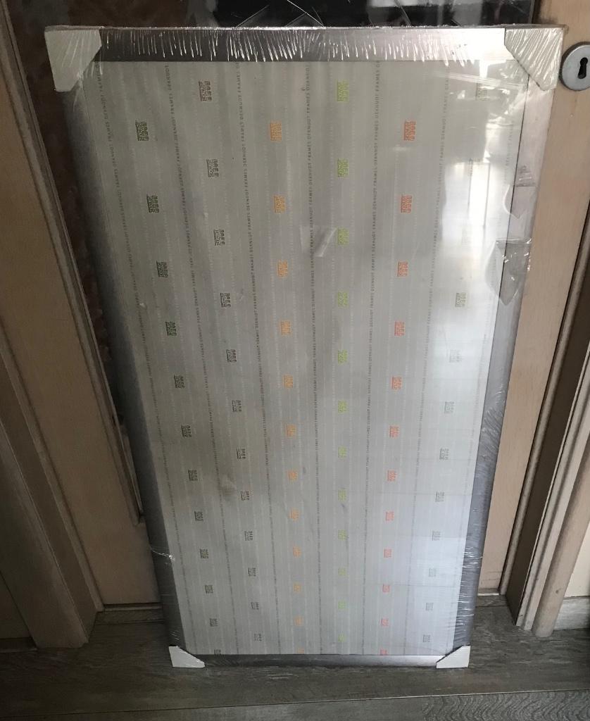 Kader 50-100 cm deknudt grijs metaal, Ophalen, Zo goed als nieuw