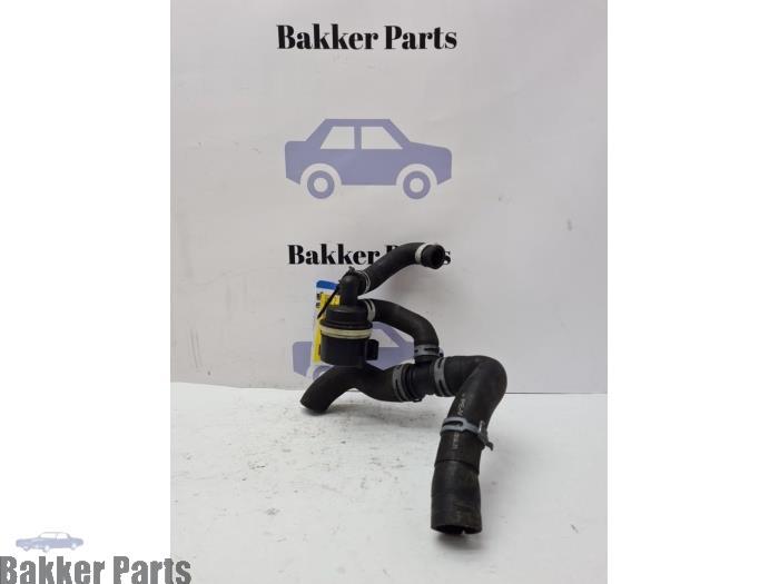 Pompe à eau supplémentaire d'un Volkswagen Golf, -, Volkswagen, -, 3 mois de garantie