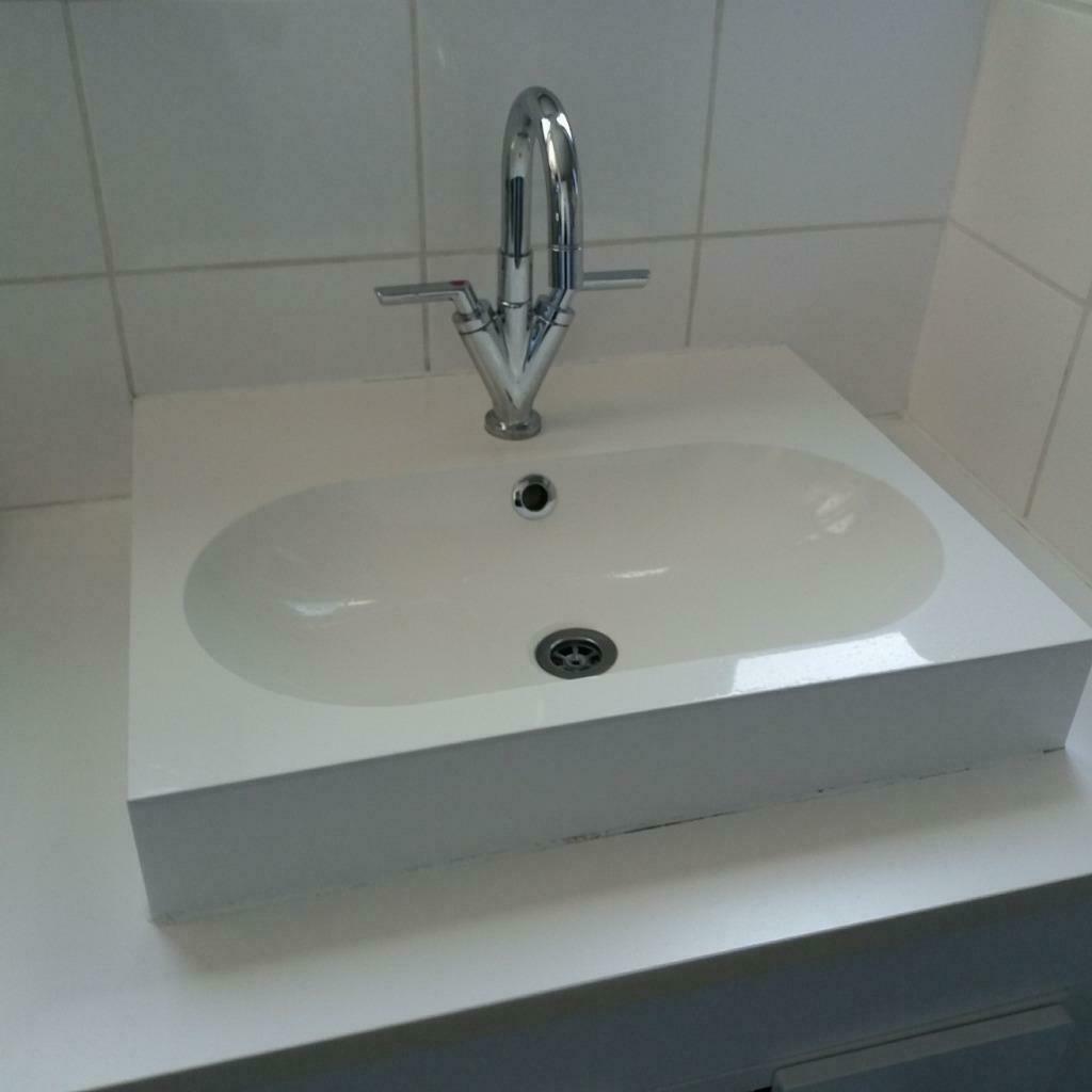 wastafel wit, Ophalen, Zo goed als nieuw, Wastafel