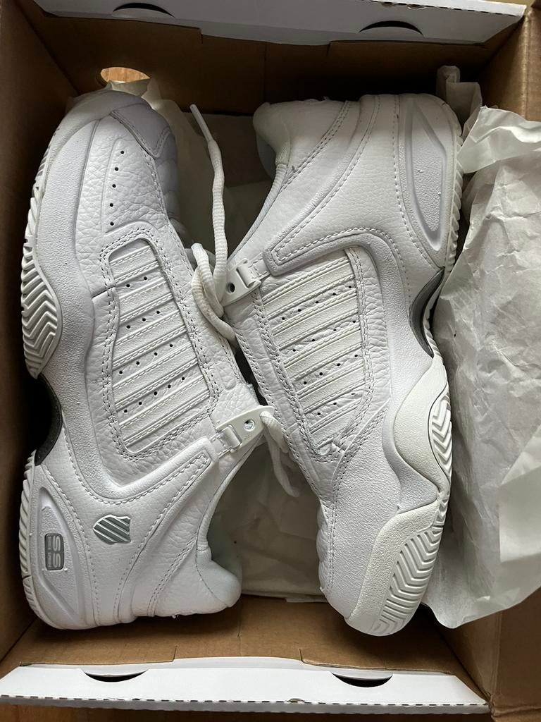 Nieuwe tennisschoenen K-Swiss maat 39,5, Nieuw, Ophalen of Verzenden, K-Swiss, Wit