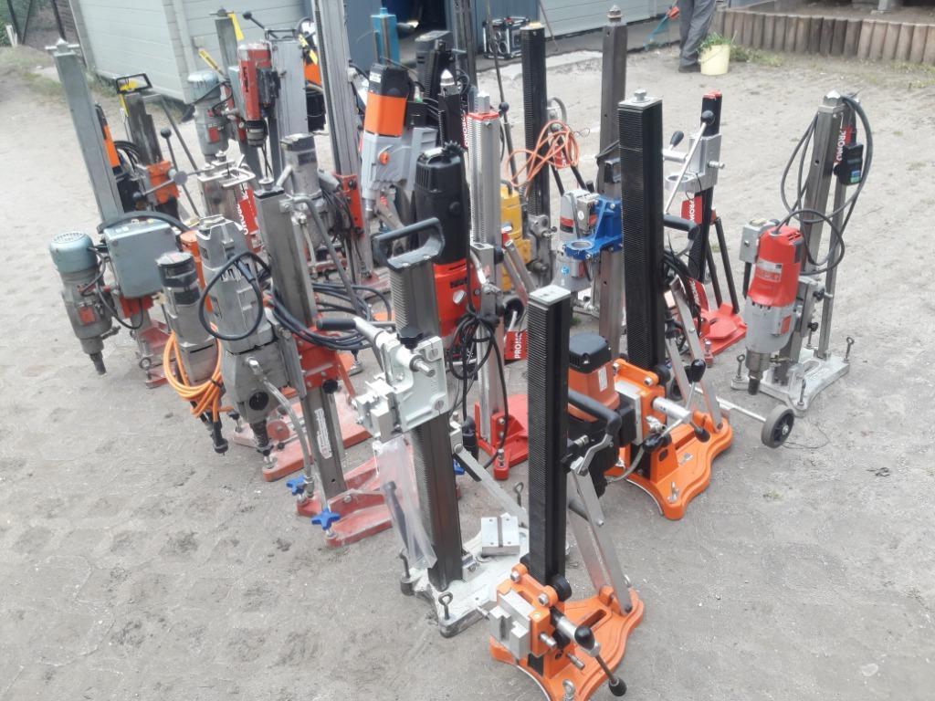 diamantboormachine, Doe-het-zelf en Bouw, Ophalen of Verzenden, Gebruikt, 600 watt of meer, Boormachine