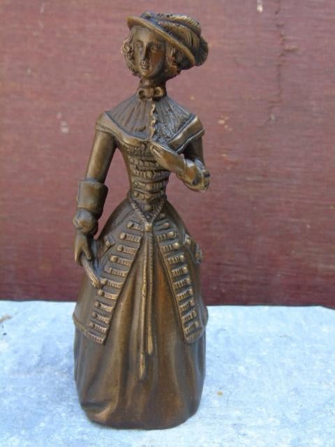 Gesigneerde bronzen tafelbel, de elegante vrouw, Antiek en Kunst, Ophalen of Verzenden, Brons