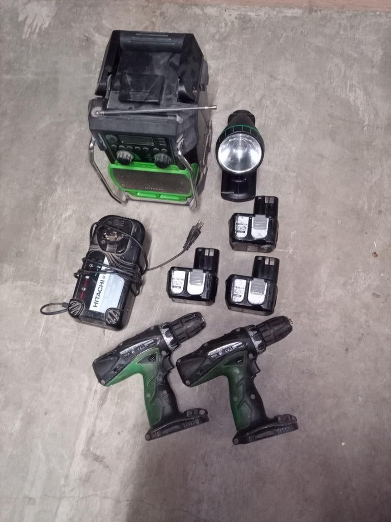 Hitachi set 14,4v 3AH, Doe-het-zelf en Bouw, Ophalen