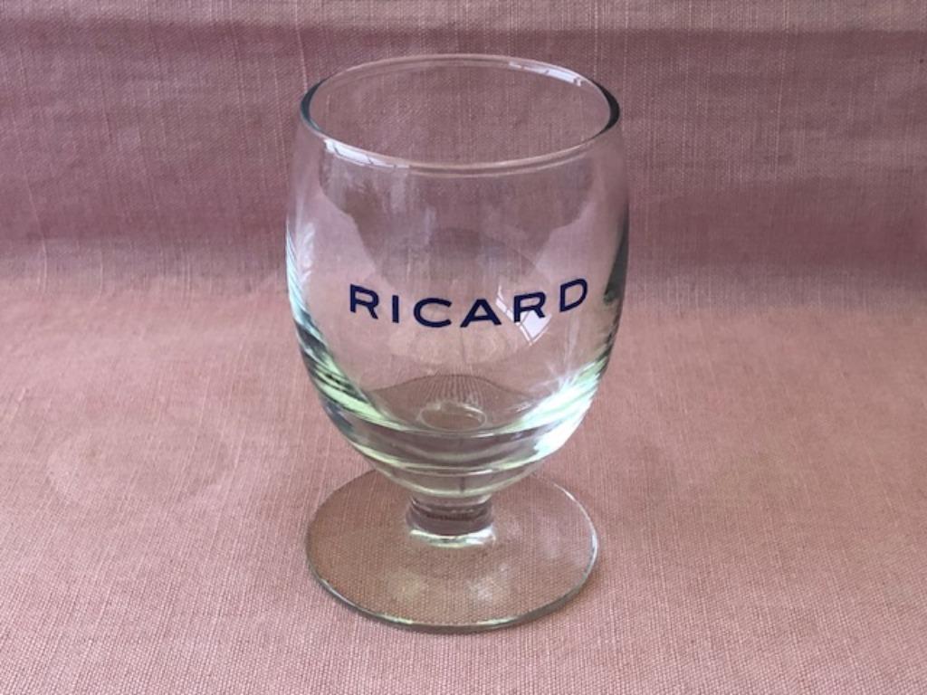 Ballon en verre Ricard, grandes lettres lumineuses bleues..., Enlèvement ou Envoi, Comme neuf, Ustensile