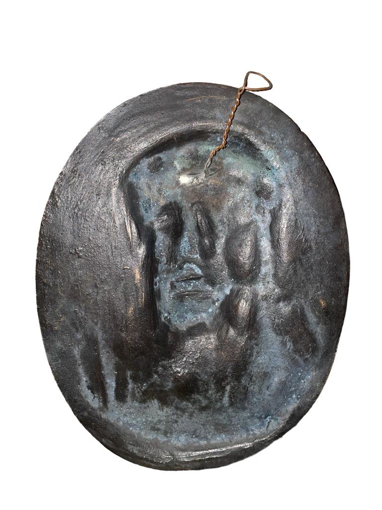 Sculpture en Relief Ovale en Bronze Patiné – Jésus Christ, Enlèvement ou Envoi