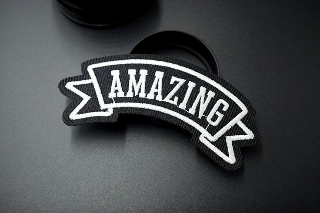 Patch biker - AMAZING - 35 x 105 mm, Ophalen of Verzenden, Nieuw, Hotfix applicaties