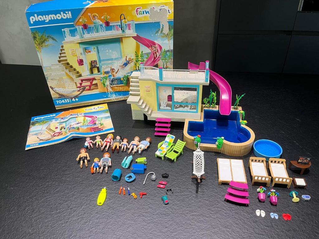 Playmobil vakantiehuis - 70435, Kinderen en Baby's, Speelgoed | Playmobil, Ophalen of Verzenden, Gebruikt