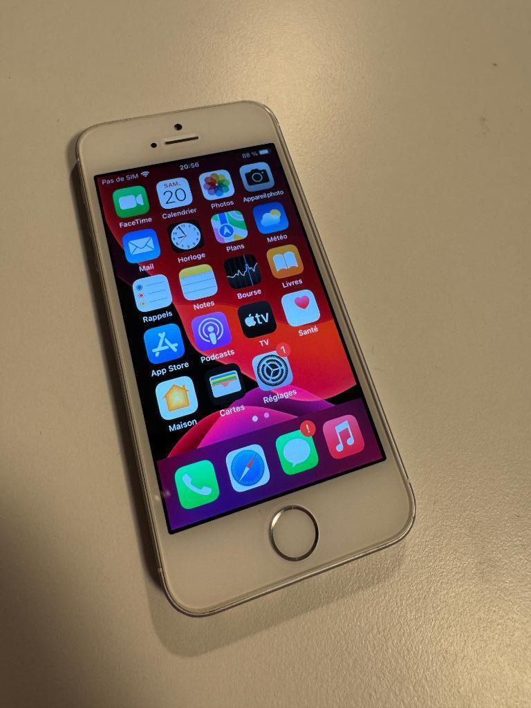 iPhone SE 32 Go Blanc, Télécoms, Téléphonie mobile | Apple iPhone, Enlèvement ou Envoi, Utilisé, Sans abonnement, Sans simlock