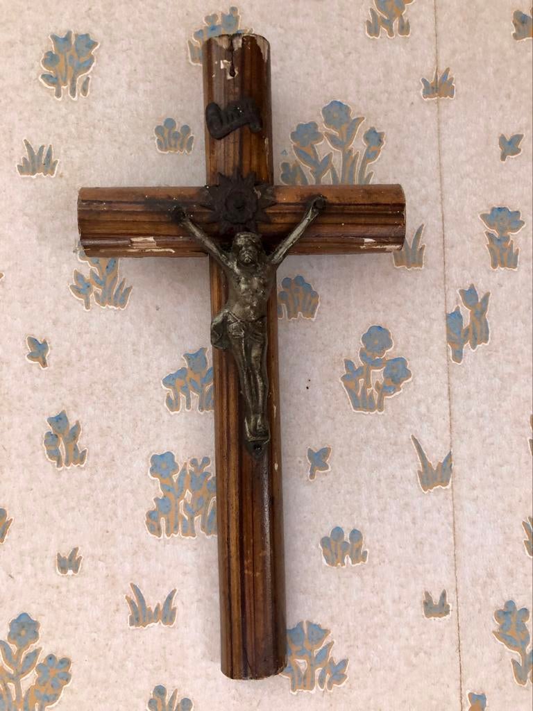 Kruisje met Jezus, Antiek en Kunst, Antiek | Religieuze voorwerpen, Ophalen