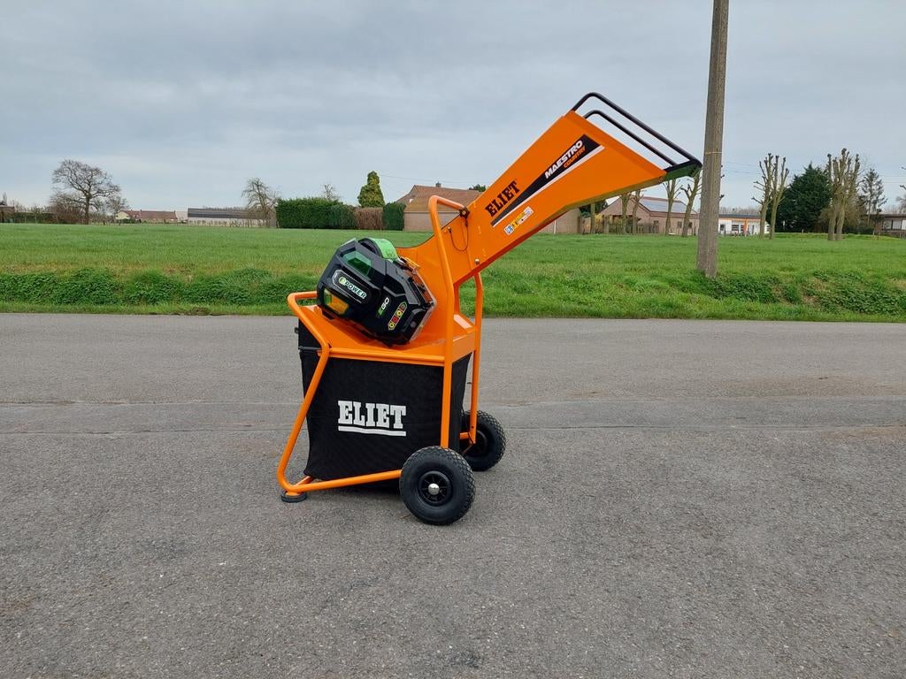 hakselaar Maestro City Country - NIEUW / garantie  STOCKDEAL, Benzine, Nieuw, Met opvangzak, Ophalen