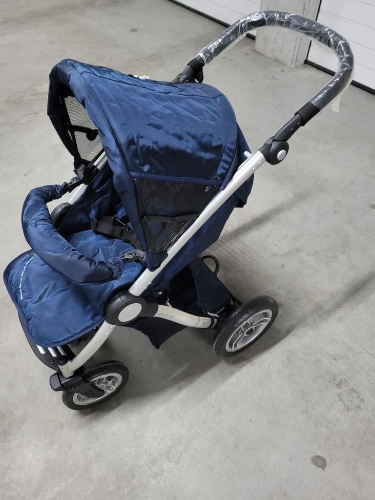 Mutsy Transporter navy blauw, Ophalen, Nieuw
