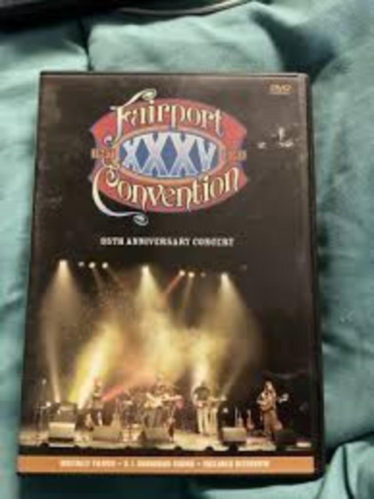 FAIRPORT CONVENTION : 35th Anniversary concert, À partir de 9 ans, Enlèvement ou Envoi, Comme neuf