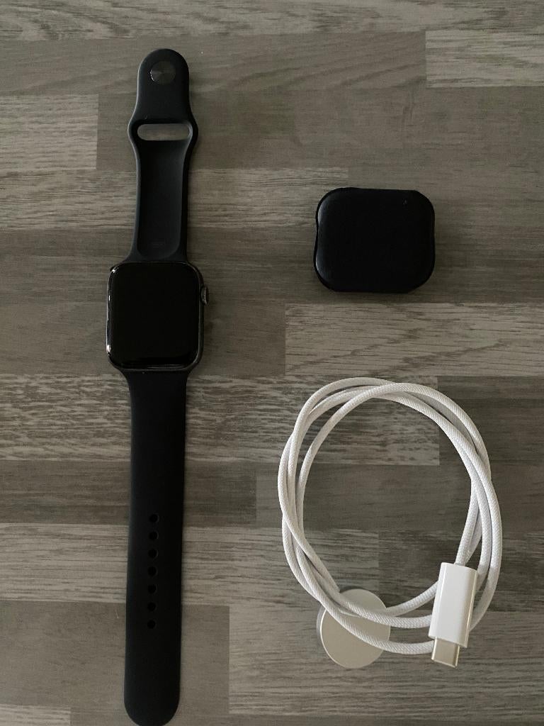 APPLE WATCH SÉRIE 4, Apple Watch, IOS, Comme neuf, Enlèvement