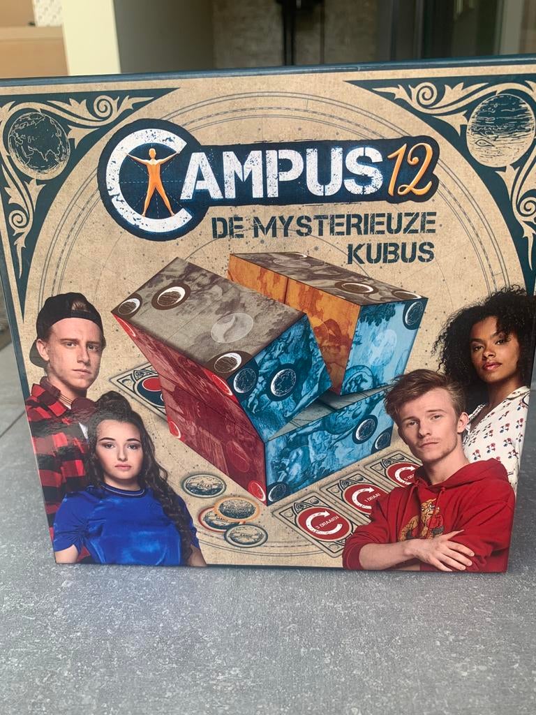 Campus 12, Enlèvement, Comme neuf