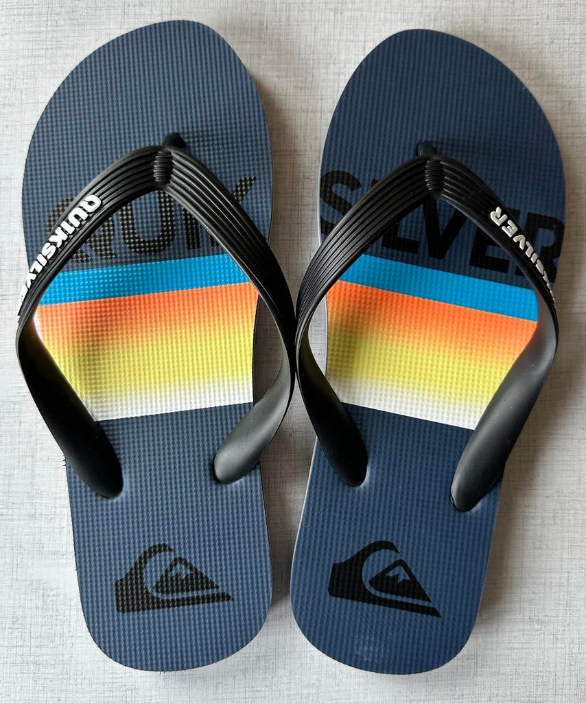 Tongs, marque Quiksilver, pointure 6/7 (39-40), NEUVES !!!, Neuf, Garçon, Enlèvement, Quicksilver