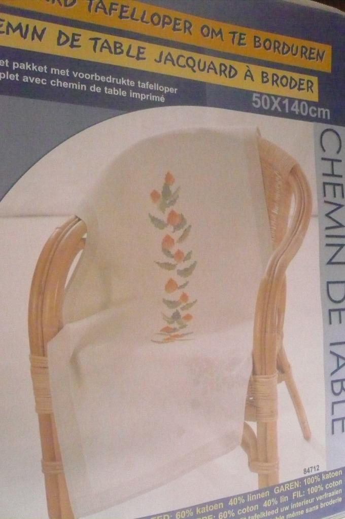Jacquard tafelloper - compleet met zijde - kruissteek, Ophalen of Verzenden, Nieuw