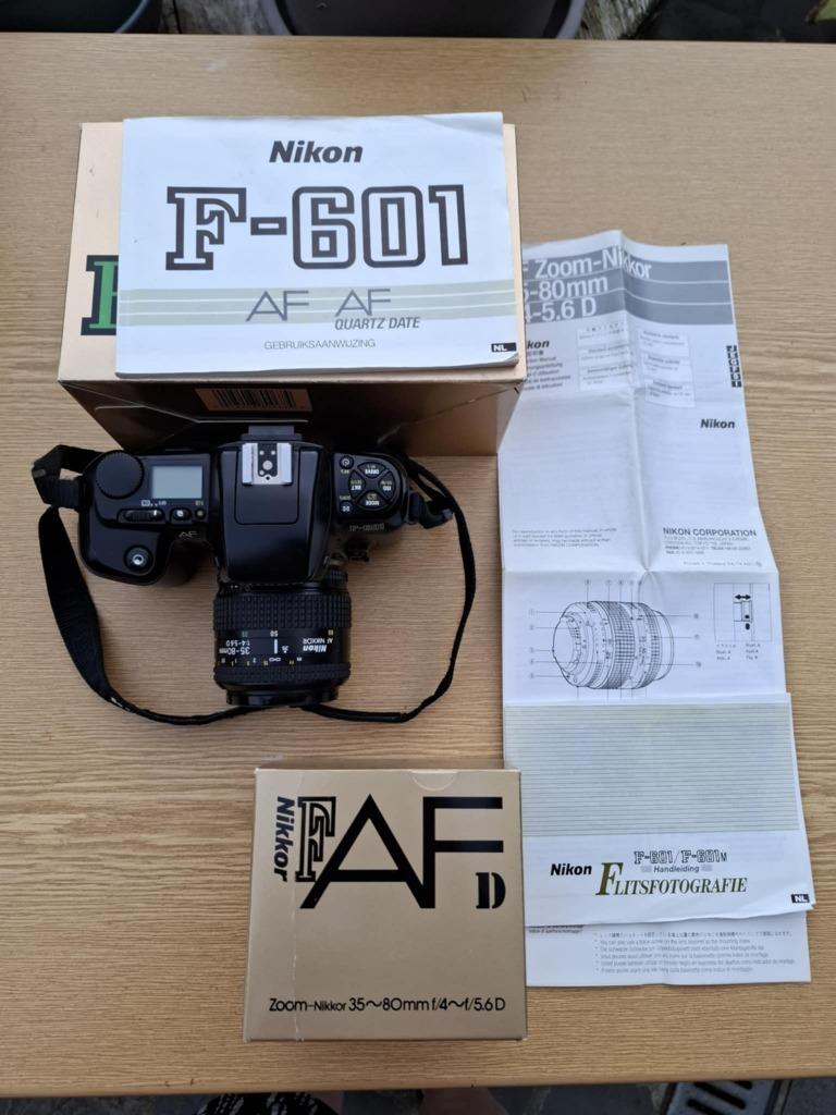 NIKON F-601analoog fototoestel, Audio, Tv en Foto, Fotocamera's Analoog, Ophalen of Verzenden, Zo goed als nieuw, Nikon