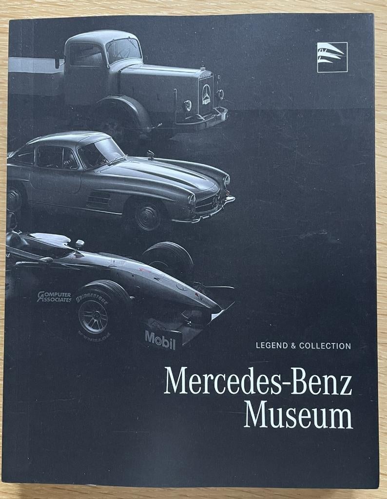 Mercedes-Benz Museum Legend & collection, Livres, Autos | Livres, Enlèvement ou Envoi, Mercedes