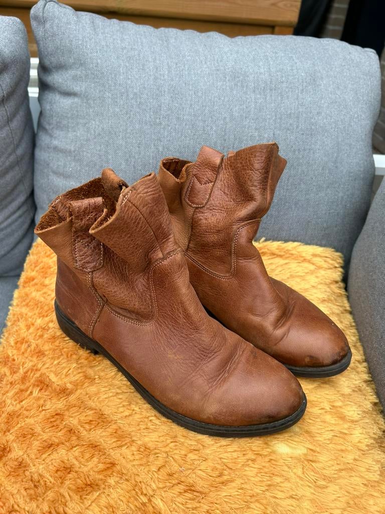 Enkellaarsjes 37, Enlèvement ou Envoi, Brun, Boots et Botinnes, Porté