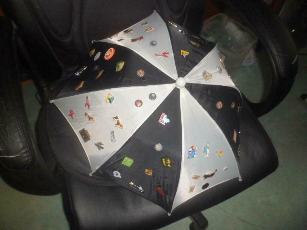 pins, Collections, Enlèvement, Comme neuf, Insigne ou Pin's