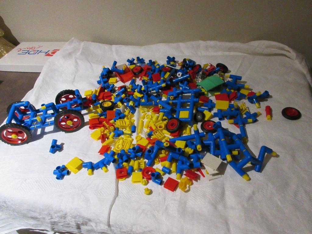 BRICKLINK Toy jeu de construction de blocs pour enfants, Enfants & Bébés, Jouets | Duplo & Lego, Enlèvement