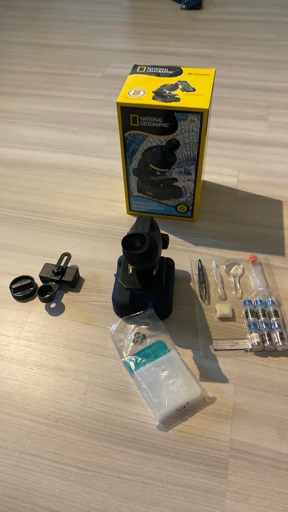 National geographic microscoop, Audio, Tv en Foto, Optische apparatuur | Microscopen, Ophalen, Zo goed als nieuw, Minder dan 400x