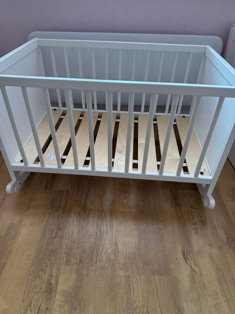 Babywiegjes en ledikanten, Enlèvement ou Envoi, Comme neuf