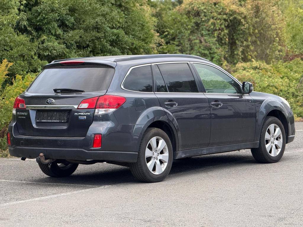 SUBARU LEGACY 2.0 DIESEL 208996 KM 4x4, Auto's, 4 cilinders, Legacy, Blauw, Leder