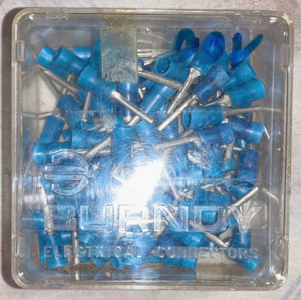 Cosses à broches 2,5 et 4 mm2 et oeillets 10 mm2 à sertir, Enlèvement ou Envoi, Neuf