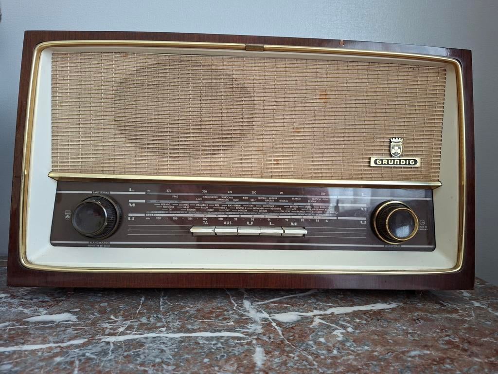 Radio Grundig 2500 - Hans Knoll Design, Enlèvement