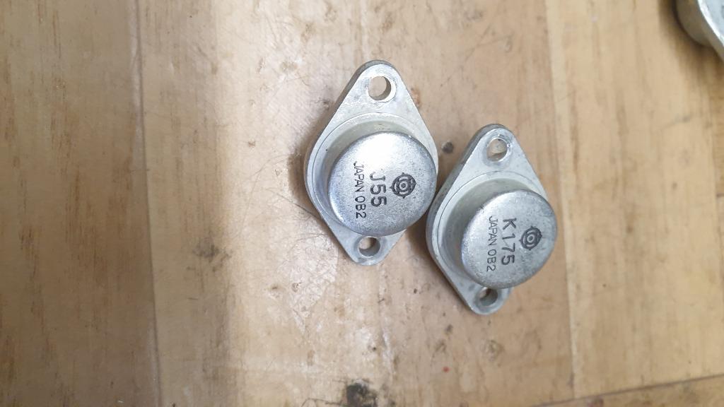 jw1358: 2SK175 en 2SJ55 eindtransitoren fet's, Hobby en Vrije tijd, Elektronica-componenten, Gebruikt, Ophalen of Verzenden