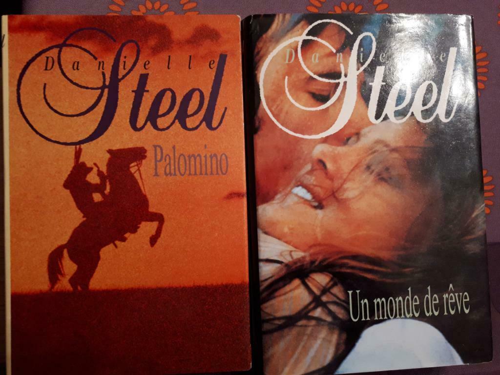 2 romans Danielle Steel, Boeken, Ophalen of Verzenden, Gelezen, Danielle Steel