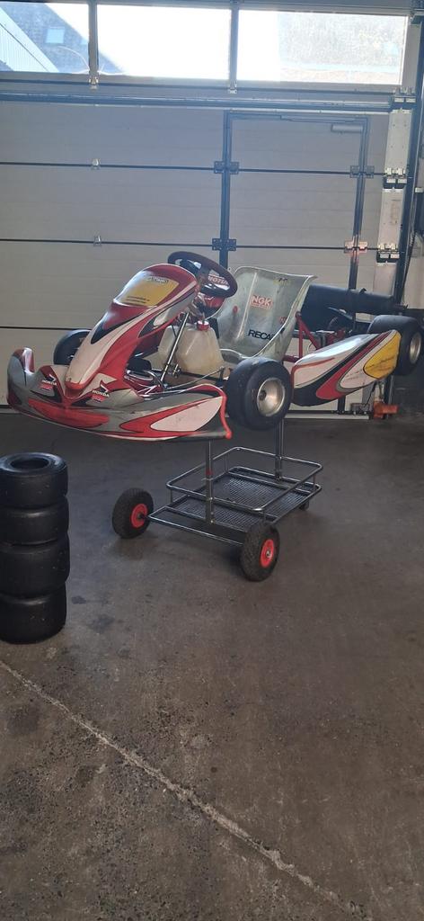 Kart 4 takt honda 11pk, Ophalen, Zo goed als nieuw, Kart