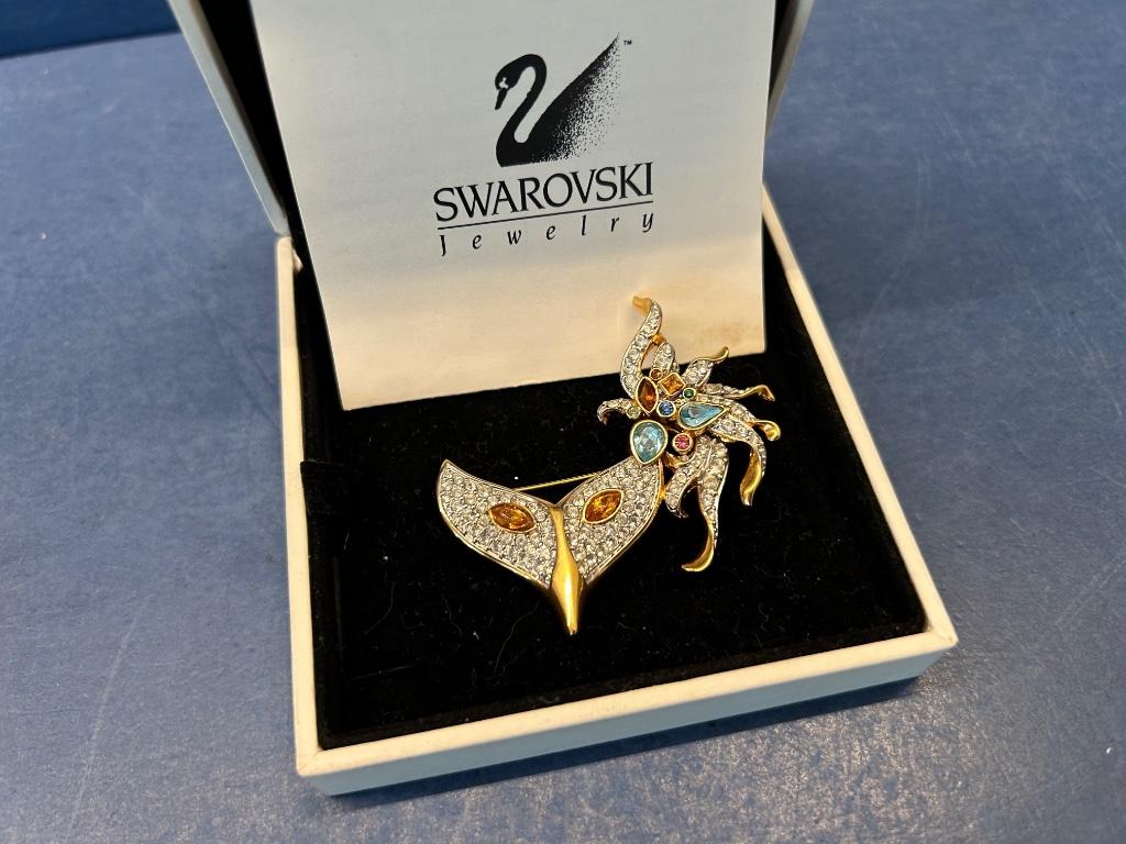 Swarovski Broche masker, Enlèvement ou Envoi, Neuf, Figurine