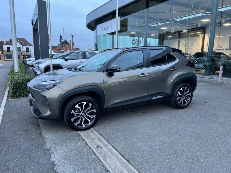 Toyota Yaris Cross 1.5 Hyb Dynamic Plus executive + pack, Automaat, Overige kleuren, 1490 cc, 5 deurs