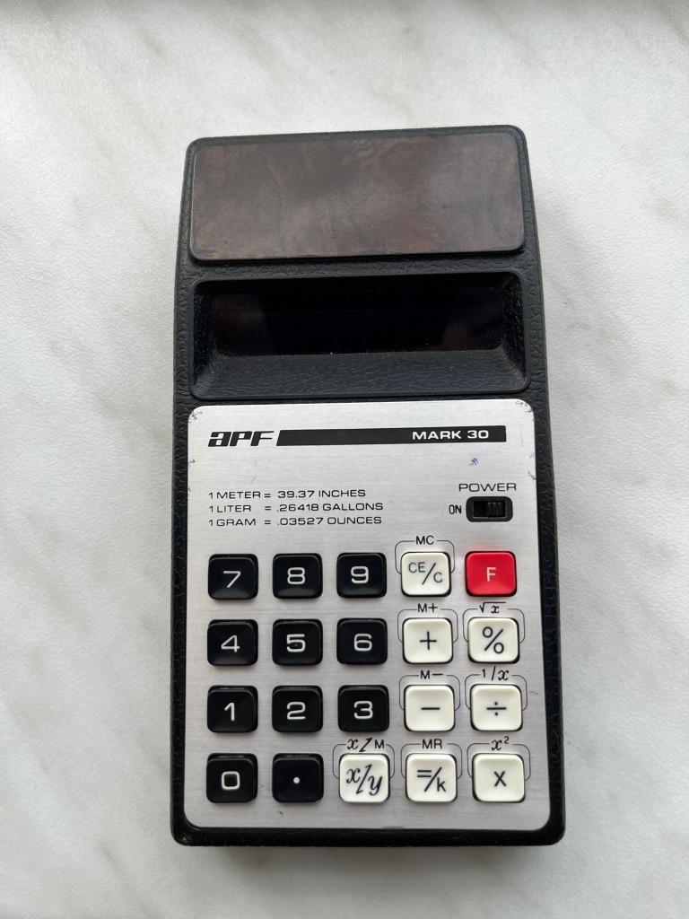 APF Mark 30 vintage zakrekenmachine (1975), Ophalen, Gebruikt