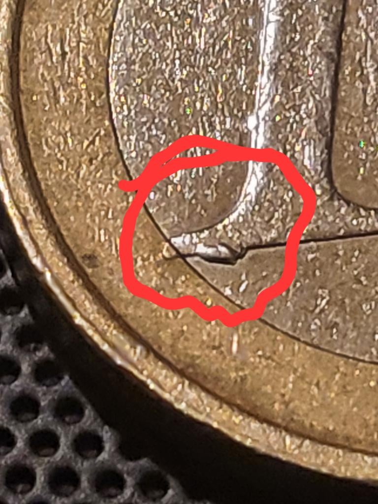 PIÈCE DE 1 EURO FINLANDE AVEC BEAUCOUP D ERREUR DE FRAPPE., 1 euro, Naissance ou Mariage, Monnaie en vrac, Enlèvement
