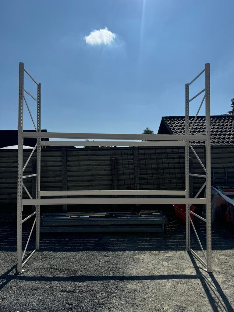 Palletstelling h300xb90xl270 3 staanders-16liggers, Ophalen