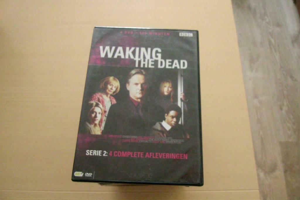 waking the dead 4 dvd's, Enlèvement ou Envoi, Coffret