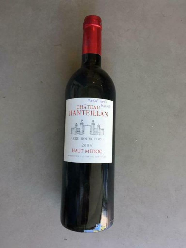 Bouteille de vin rouge Haut Médoc 2005 Chateau Hanteillan, Collections, Neuf, Enlèvement ou Envoi, Pleine, Vin rouge