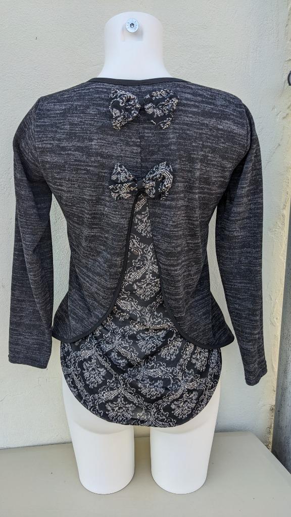 Pull/blouse S, Enlèvement ou Envoi, Porté, Taille 36 (S), Gris