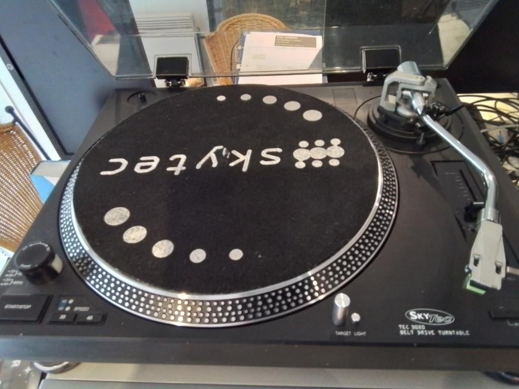 Tourne-disque Sky Tec Tec 3020, Enlèvement, Tourne-disque