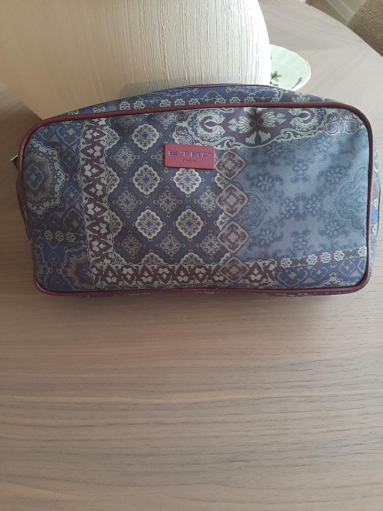 Prachtige toiletzak "etro", Handtassen en Accessoires, Toilettassen, Ophalen of Verzenden, Nieuw, Heer