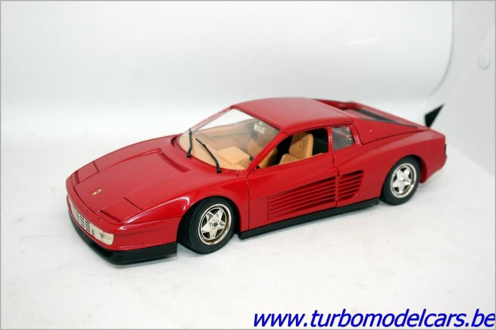 Ferrari Testarossa 1984 1/18 Burago, Enlèvement ou Envoi, Comme neuf, Voiture, Burago