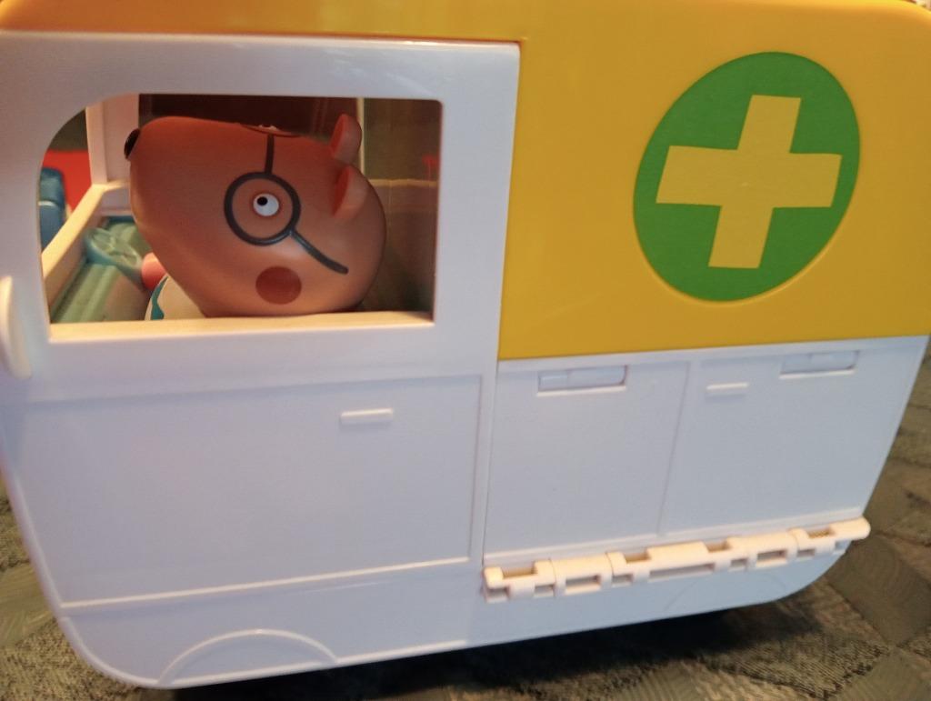 ambulance Peppa Pig, Enfants & Bébés, Jouets | Figurines, Utilisé, Enlèvement ou Envoi